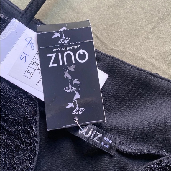 Elegant Black Lace Evening Dress - Picture 3 of 3